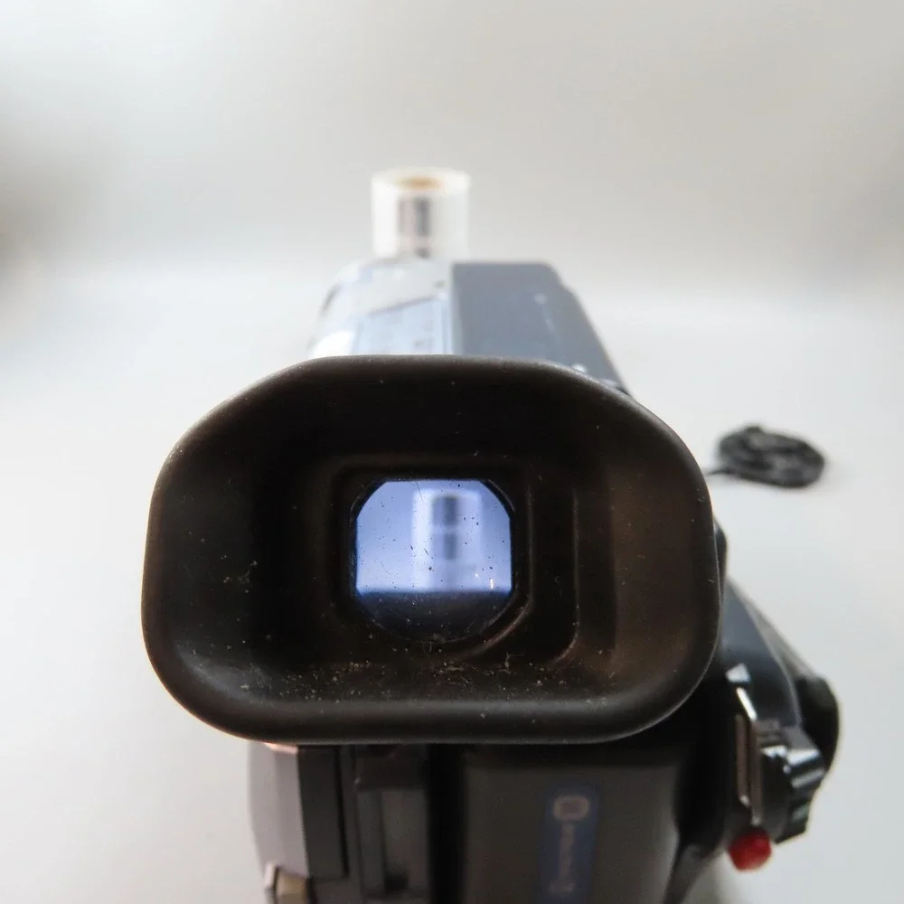 Sony Handycam DCR-TRV350 Digital8/Hi8/Video8 NightShot Tested (DAMAGE SCREEN)